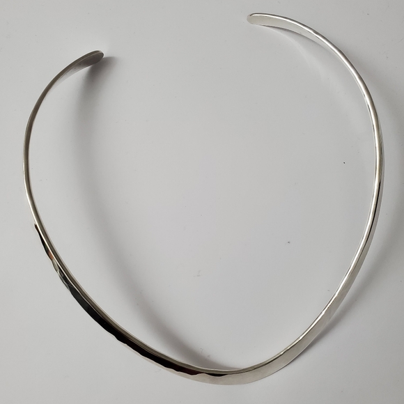 Sterling Silver 925 Solid Sterling Heavy V Neck Cuff Necklace - Picture 3 of 11